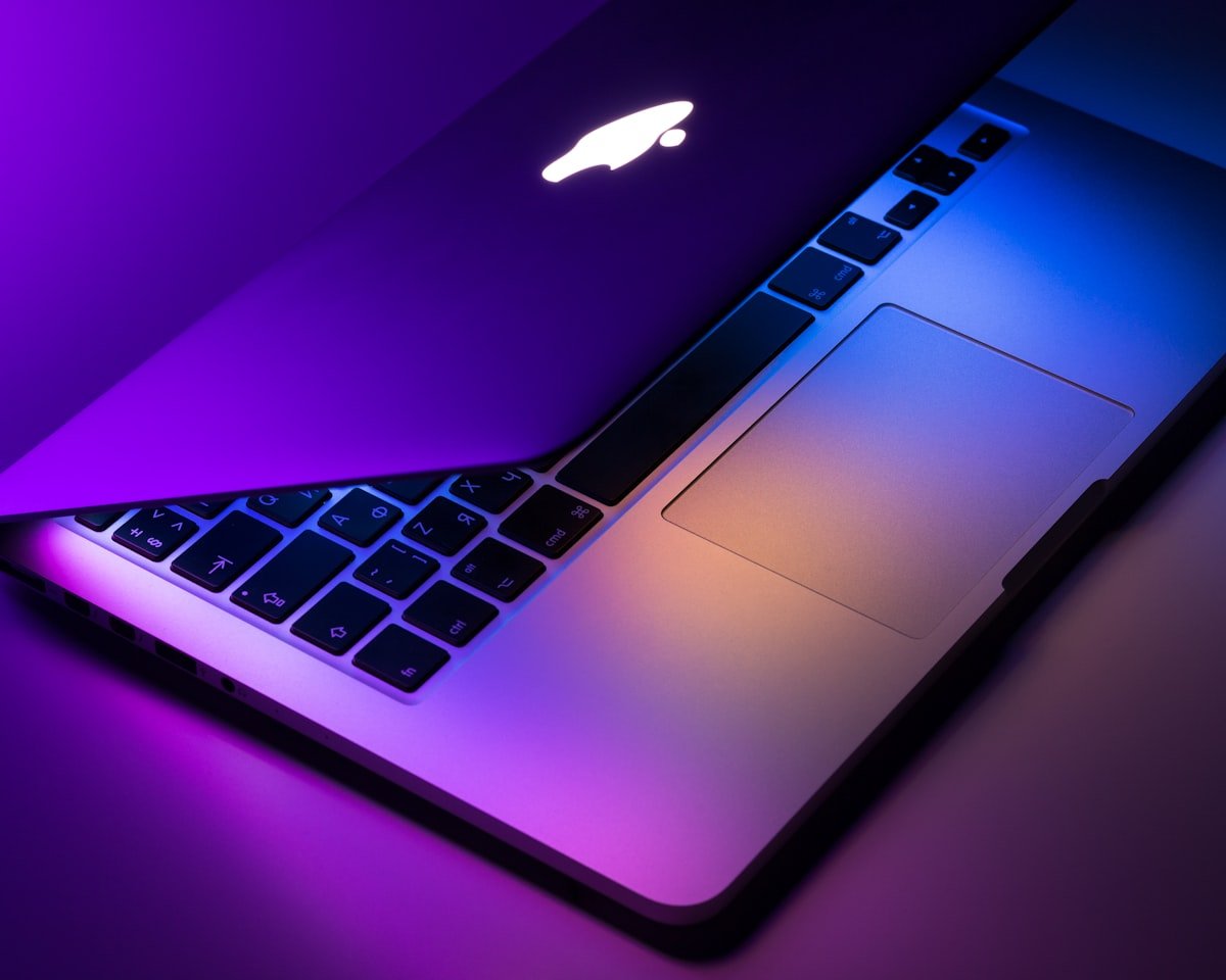 M4 MacBook Air Review: Design, Specs, Pros, and Cons